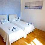 Casa Rosa Σέστρι Λεβάντε